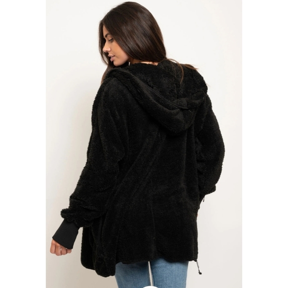 5⭐ black oversized fuzzy sherpa faux fur hooded open front cardigan pockets - Picture 3 of 9